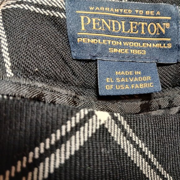 PENDLETON Virgin Wool Black Plaid Trousers 4P - like new - Picture 2 of 13